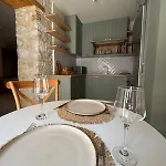Nest - Nests